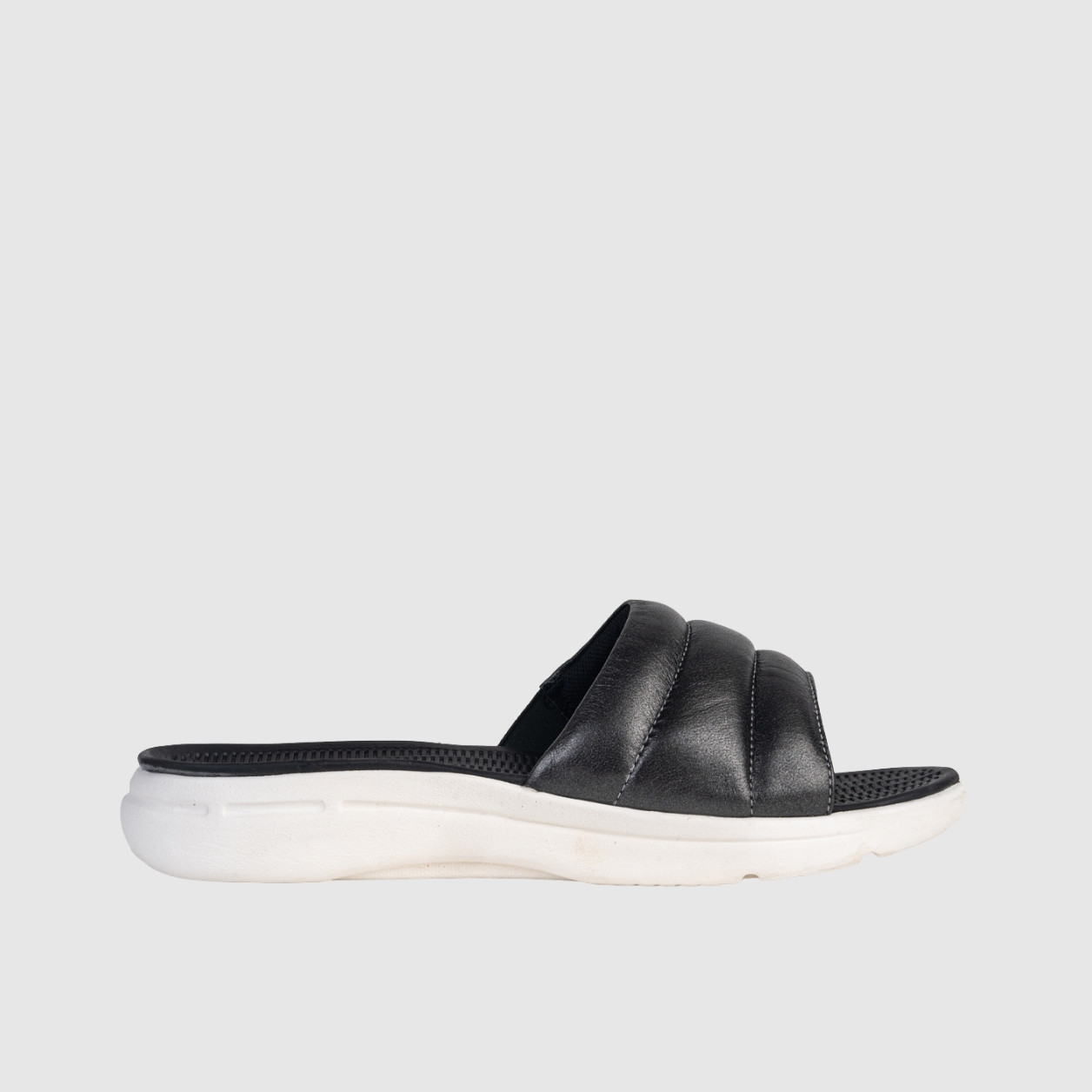 Sophie Quilt Sandal - Black